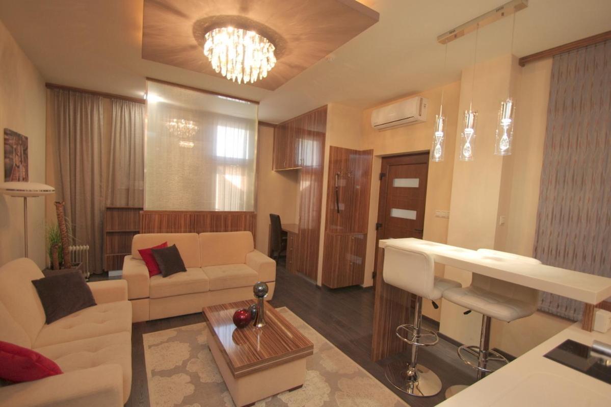 Hotel Vadaszkuert Superior Szekesfehervar Bagian luar foto